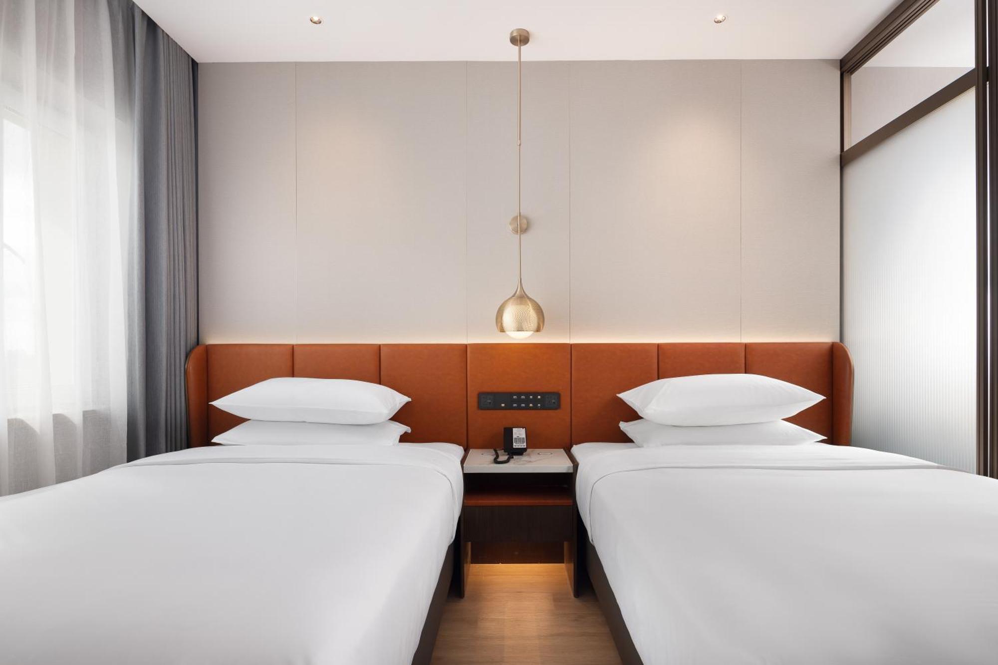 Home2 Suite By Hilton Harbin Central Street Екстер'єр фото